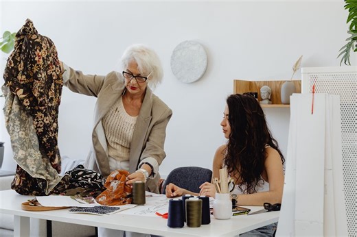 The Fit Factor: Fashion Styling Advice That Shows How Clothes Should Really Fit