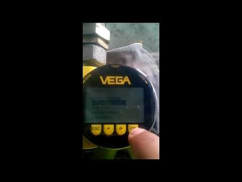 Adjusting the ultrasonic (VEGA) level transmitter