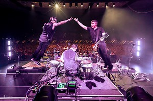 High fives all around - it's Jonah's birthday! Leave your bday wishes for him in the comments ↓ | The Offspring