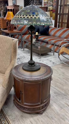 Designs That Inspire 🌟 Come see us!! 3704 N Western Ave Oklahoma City, OK 405-521-0012 | K&N Interior Consignment