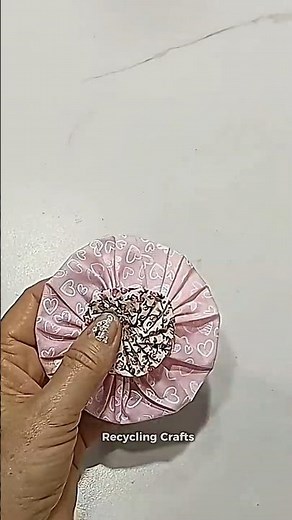 DIY Glass Jar That SELLS FAST 💰 Easy Upcycled Decor! #recycledart #craftstosell #shorts