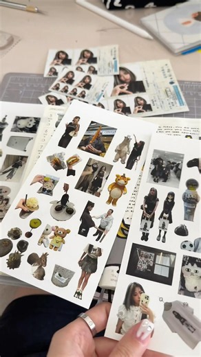 How I Print My Tiny Stickers! #artistvlog #stickers #hobonichi #journaling Tiffany Weng