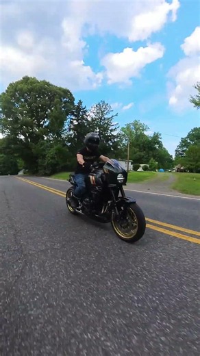 Rolling into the week on the Suzuki GSX-8TT