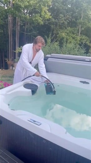 Aquastrong Sump Pump 1 HP Submersible Water Pump