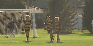 Mankato East boys soccer powers past New Ulm