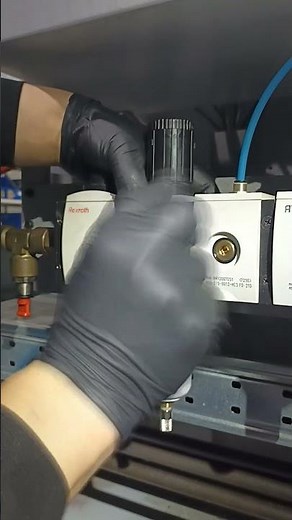 공압 레귤레이터 교환 방법. Aventics pneumatic regulator replacement.