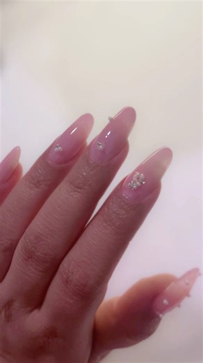 nails for indian wedding🪩 💎insp. moti work #wedding #indian #indianwedding #new #cute