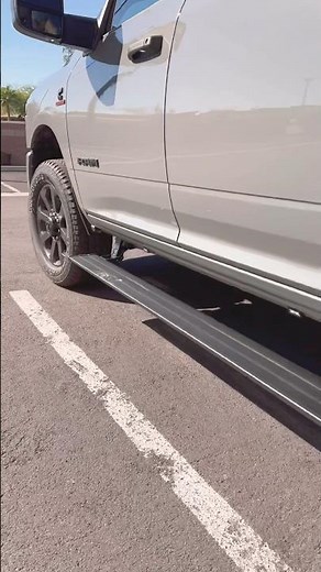 RAM 2500 Electric Running Boards: AMP Research Power Steps