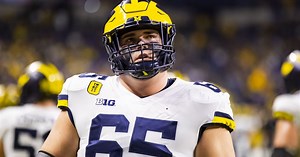 Michigan OL Zak Zinter announces NFL decision