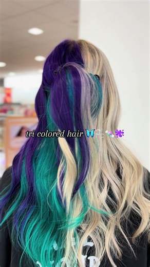 ☆ something fun to start the new year off ☆ dark matter & aquatic from @Pulp Riot Hair #inlandempire #sanbernardino #rialto #alternativehair #vividhair