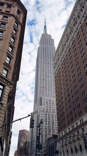 Walking Tour on 5th Avenue Manhattan, USA🇺🇸 • 4k#travel#shortvideo#2025 ••
