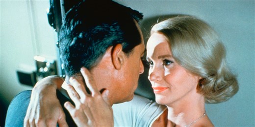 Hitchcock no era perfecto: el sorprendente error de 'Con la muerte en los talones'