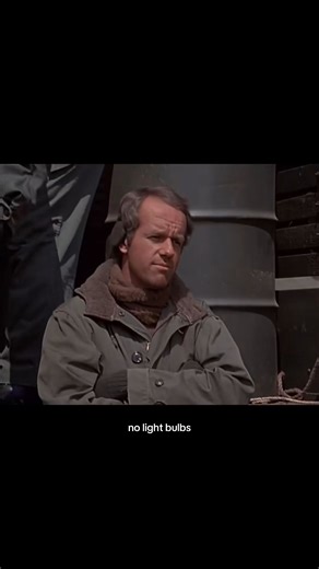 #ClassicMASH #MASH #mash4077 #mashtok #4077 #colonelpotter #klinger #colonelpotter #hawkeye #bjhunnicutt #bjhunnicutt #winter | Jerra's Garden