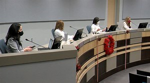 Historic all-female city council leads Las Cruces