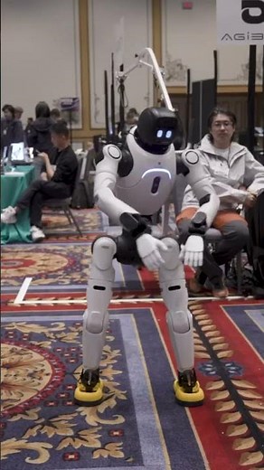 Robots of all sizes have taken over CES 2026. #ces2026