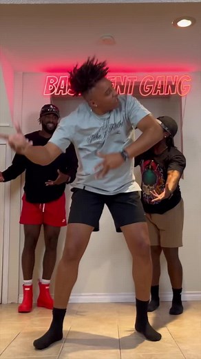 A song about a cow 🐮😂 | la vaca