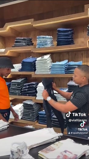 @Quality Biyela visiting our store 🍩 🚲