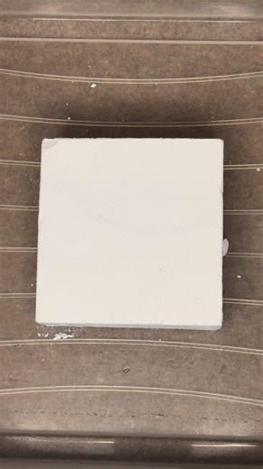 Dyeing Gym Chalk for an ASMR Experience