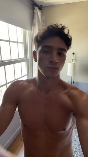 😇 (@lizziemcguireoffficial)’s videos with original sound - 😇