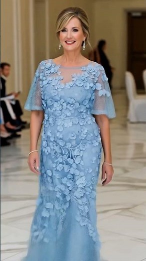 How to Choose Baby Blue Mother of the Bride Dresses That Shine