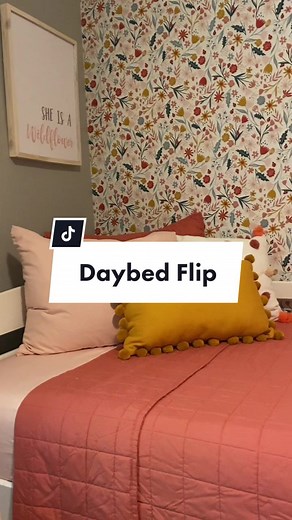 Transforming Old Bunk Bed into Dreamy Daybed