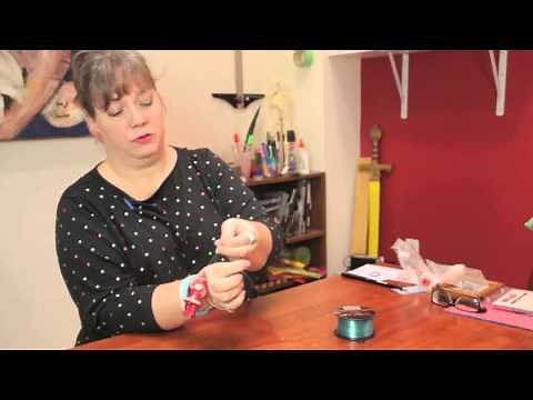 How to Hang Christmas Ball Ornaments on Fishing Line : Cute Crafts