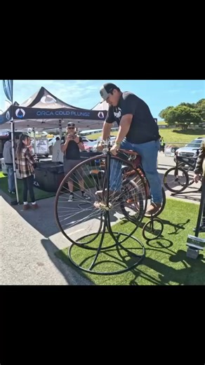 Rancho Cielo student Damian contains multitudes. In addition to Construction & Sustainable Design, he has excelled in our Bicycle Maintenance and Skills program. “Damian has been a constant positive figure in assisting other students with mechanical needs and telling them how to operate the gears and the brakes,” says Bike Manager Luciano Rodriguez. #ranchocielo #salinas #bicyclemaintanance #multitudes | Rancho Cielo Youth Campus