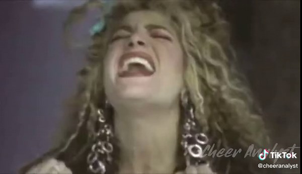 Throwback Cheerleading Music: Bringing Back Nostalgic Sounds from F5 in 2004