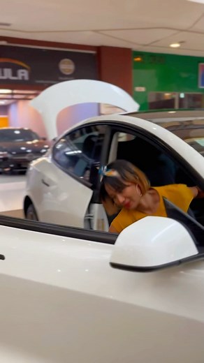 TESLA MODEL 3 EV STANDARD WHITE YEAR 2022 PRICE RM 199K NFC Key...