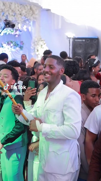 wedi hbri (@wedi.hbri8)’s videos with original sound - wedi hbri