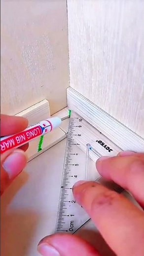 Measuring Corner Alignment With Triangle Ruler