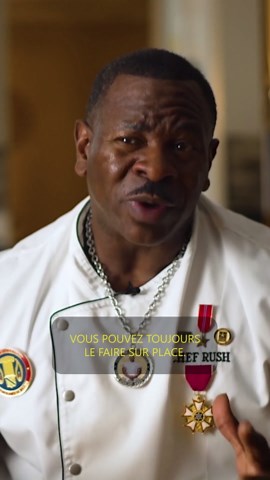 Le chef Andre Rush sensibilise au suicide en faisant des pompes
