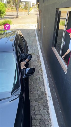 Karma spills rude customer's drink! | Fabiosa UK