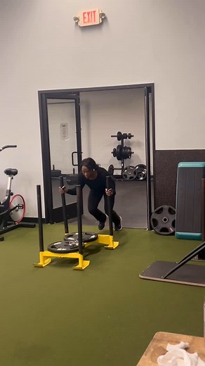 🗣️ Listen, if you need help putting your prep together and hitting the stage this year… Join my 5-Day Contest Prep Challenge which starts Monday, January 13th! This is your chance to learn from an IFBB Pro the right steps to train, compete, and SLAY the stage this year! COMMENT “challenge” or click the link 🔗 below to register. http://www.5dayprepchallenge.com Can’t attend all the days LIVE? No worries, replays will be provided 👏🏽👏🏽 Let’s do this, see you in the challenge! #kendricklamar #