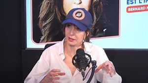 Anne Parillaud en interview avec Bernard Montiel