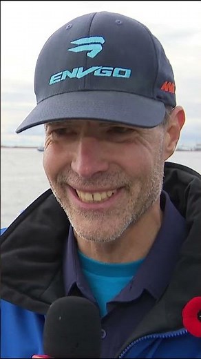 Watch this electric hydrofoil boat take 'flight' on Lake Ontario