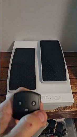 Legxercise Model LEGX-012 w/ Wireless Remote