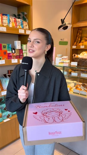 Dalmatinski portal | DARUJEMO NOVI BIBERON BOMBOLONI BOX 9 krafni • 9 neodoljivih okusa Bajadera, Ferrero, Kinder Boueno, pistacija, čokolada, bijela... | Instagram