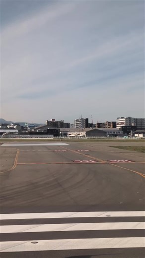 #飛行機 #離陸 #空港 #機窓