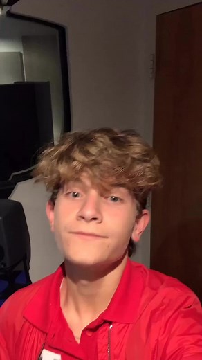 Immersive Voice Acting Fun with Latino Anime Impressions