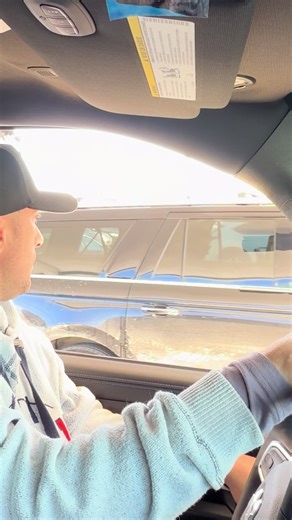 THE GOOD BOSS (@victorthegoodboss)’s video of boss coming to my house