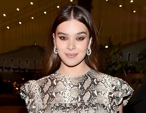 Sinners and Pitch Perfect Star Hailee Steinfeld In Bikini Enjoys "Summer Time"