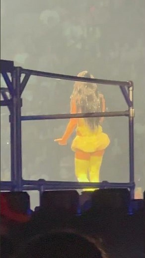 Katy Perry - Peacock/Talk (Live at the Lifetimes Tour in Montreal, QC, July 30th, 2025)