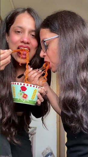 I Made My Mom Try 5X Spicy Ramen🍜😱