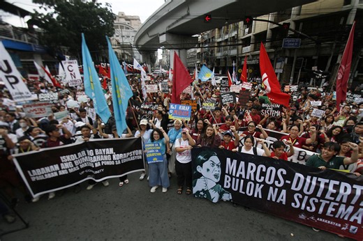 Metro Manila students hold walkout vs. corruption