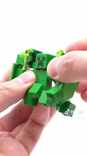 Enhanced Creeper LEGO Minecraft Ambush