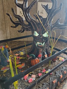 Haunted Halloween Tree - Etsy