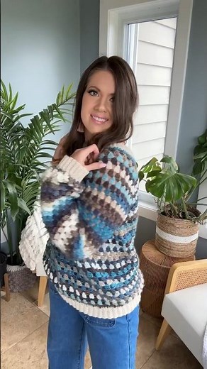 Granny Pop Pullover Crochet Along! Easy crochet top down sweater pattern #crochetpattern #crochet