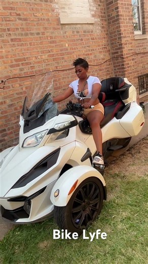 🎶🎶🎶Bike Lyfe