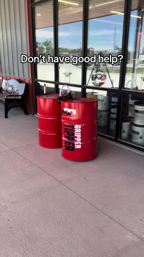 A couple of multi purpose tools😉#ezgrippertipper #platicdrums #sprayfoam #moneysaver #money #I80enterprises #spfaconvention2024 #sprayfoam